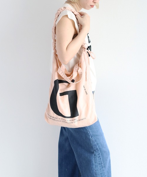 cepo(セポ)の「マルチウェイフリルショルダーバッグ(ショルダーバッグ・レディース・グレー/オフホワイト/ピンク・FREE)」の1枚目の写真