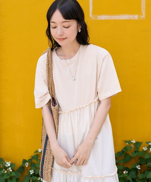 Doux. ブラック ロングカットソーワンピース 半袖 フリル裾 新品　セレクト 予約]フリルカラープリーツロングワンピース/ブラック – Lumier