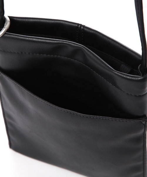 studio CLIP（スタディオクリップ）の「軽ラクおさんぽショルダーバッグ（ショルダーバッグ・レディース・ブラック/その他1/その他2/オレンジ/ネイビー・FREE）」の17枚目の写真