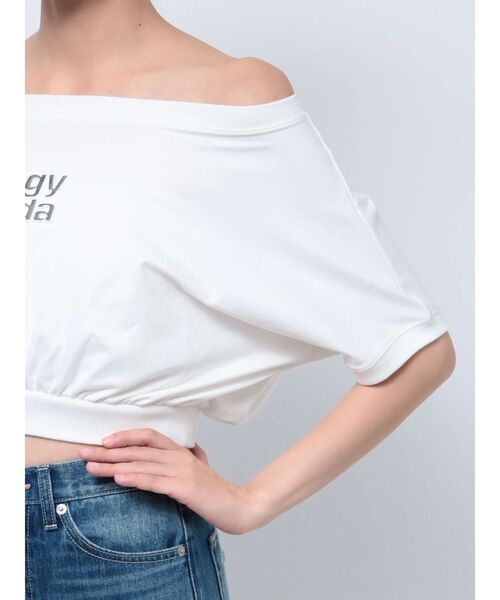 GYDA(ジェイダ)の「Square gyda エンボス オフショル トップス(Tシャツ/カットソー・レディース・ブラック/オフホワイト/イエロー・FREE)」の20枚目の写真