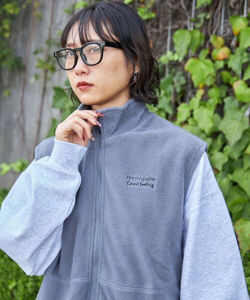FFEIN（フェイン）の「FFEIN(フェイン)】ワンポイント刺繍フリースベスト / ベスト フリース 刺繍 ワイドシルエットドローコード（ベスト・メンズ・グレー/ネイビー/ブラック・SMALL/MEDIUM/LARGE）」の9枚目の写真