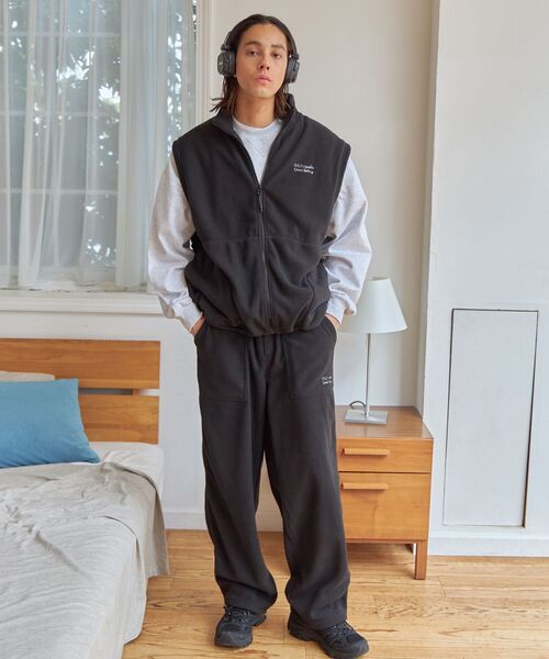 FFEIN（フェイン）の「FFEIN(フェイン)】ワンポイント刺繍フリースベスト / ベスト フリース 刺繍 ワイドシルエットドローコード（ベスト・メンズ・グレー/ネイビー/ブラック・SMALL/MEDIUM/LARGE）」の18枚目の写真