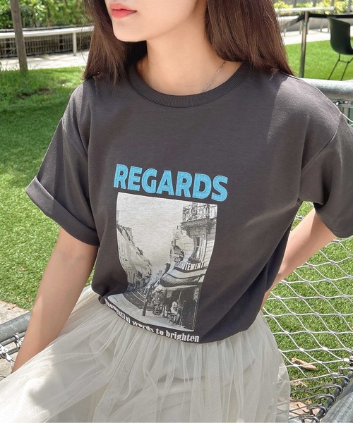 INGNI(イング)の「転写プリントTシャツ(Tシャツ/カットソー・レディース・スミクロ/ホワイト×ブルー/ホワイト×レッド・M)」の1枚目の写真