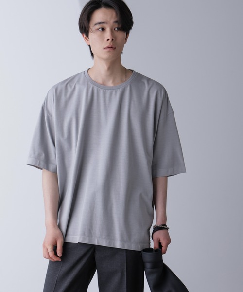 NANO universe(ナノユニバース)の「ピグメントビッグTシャツ 半袖(Tシャツ/カットソー・メンズ・ライトグレー/スミクロ・M/L)」の1枚目の写真