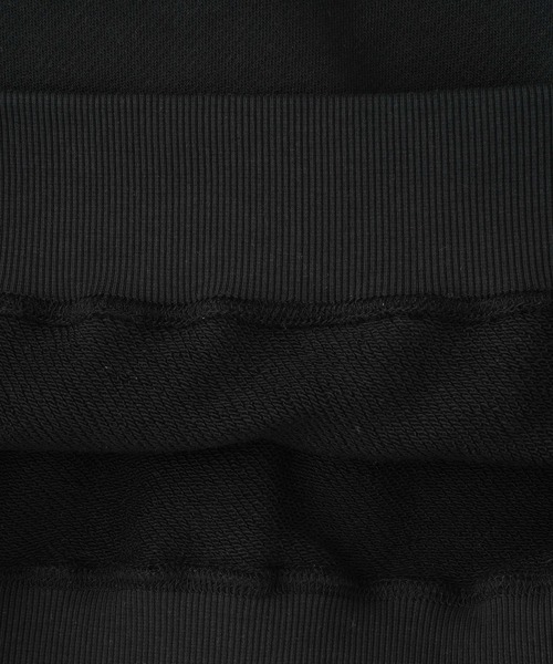 MILKFED.(ミルクフェド)の「STRING LOGO SWEAT HOODIE(パーカー・レディース・ライトブルー/ブラック/オフホワイト・L/M)」の4枚目の写真