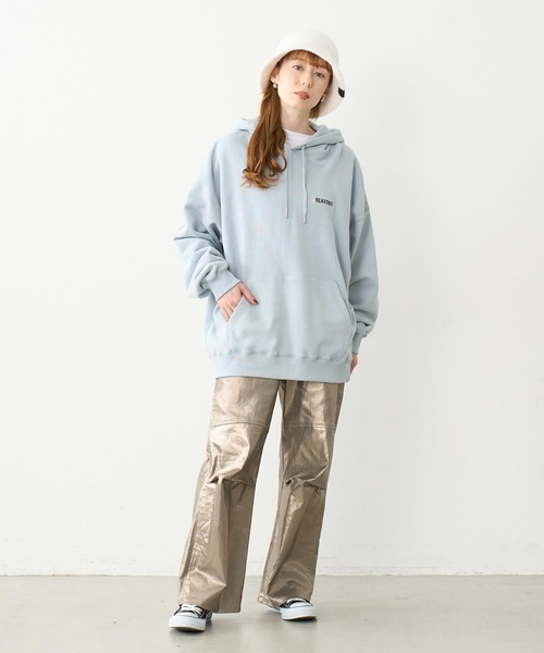 MILKFED.(ミルクフェド)の「STRING LOGO SWEAT HOODIE(パーカー・レディース・ライトブルー/ブラック/オフホワイト・L/M)」の19枚目の写真