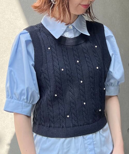 MAJESTIC LEGON(マジェスティックレゴン)の「シャツドッキングビジューニット(シャツ/ブラウス・レディース・ネイビー/アイボリー/グレー/ブラック系その他・MEDIUM)」の4枚目の写真