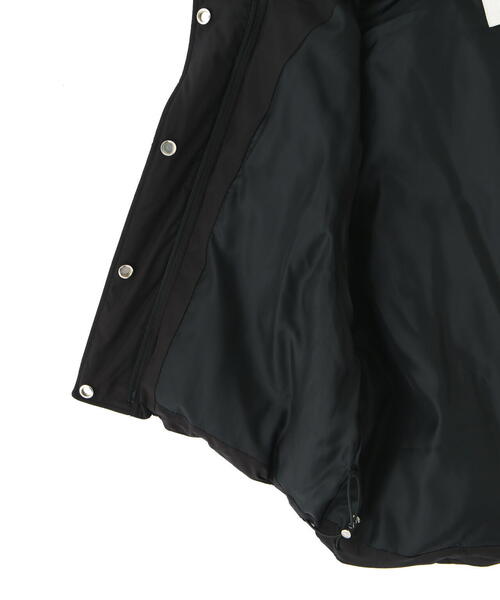 NATURAL BEAUTY BASIC（ナチュラルビューティーベーシック）の「◇【Oggi掲載】２ＷＡＹショートダウン (カナダダウン使用)（ダウンジャケット/コート・レディース・オフホワイト/ブラック・MEDIUM/SMALL）」の15枚目の写真