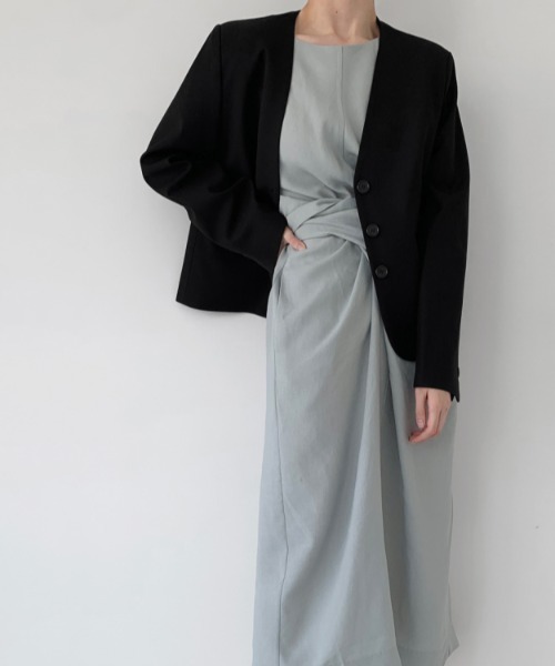 ECLIN（エクラン）の「ノーカラーオーバージャケット（ノーカラージャケット・レディース・ブラック/ベージュ・M/L/XL）」の6枚目の写真