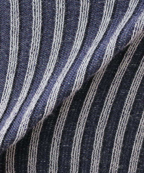 Guess（ゲス）の「GUESS/ゲス GO TUBE TOP（チューブトップ・レディース・ブラック/ピンク・SMALL）」の12枚目の写真