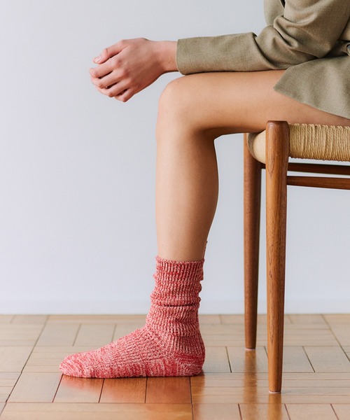 YUQRI（ユクリ）の「【YUQRI】Crispy warm（ソックス/靴下・レディース・ホワイト/グリーン/レッド/イエロー/グレー/ブラック/サックスブルー/ベージュ/ラベンダー/ネイビー/ブラウン/チャコールグレー・1/2）」の12枚目の写真