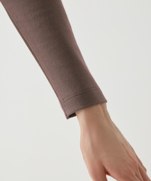 Tuche(トゥシェ)の「Tuche/トゥシェ 7DAYS LOOKS 長袖ブラトップ(Tシャツ/カットソー・レディース・チャコールグレー/ブラック/ホワイト/アイボリー・MEDIUM/LARGE)」の9枚目の写真