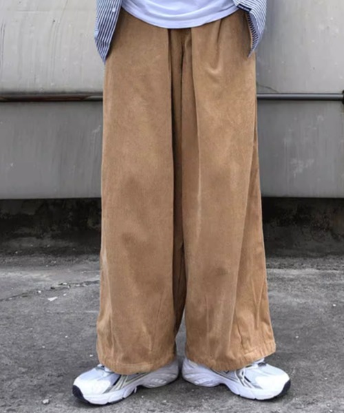 CELENA BEATS（セレナビーツ）の「ワイドコーデュロイパンツ（スラックス・メンズ・ブラウン/カーキ/ブラック・S/M/L）」の3枚目の写真