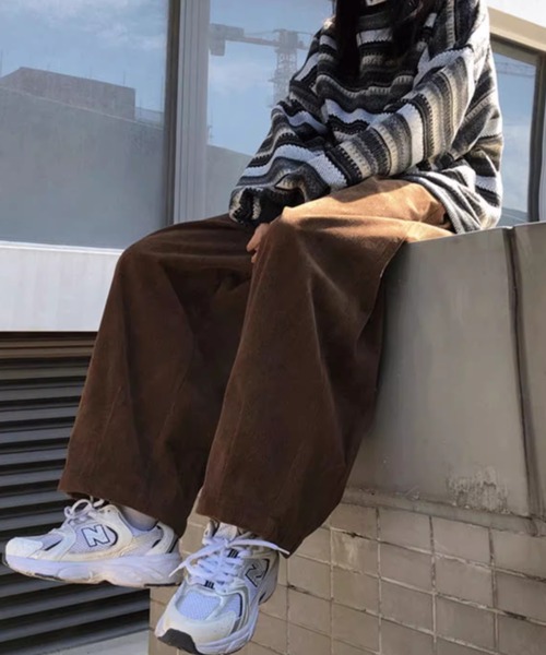 CELENA BEATS（セレナビーツ）の「ワイドコーデュロイパンツ（スラックス・メンズ・ブラウン/カーキ/ブラック・S/M/L）」の13枚目の写真