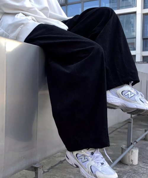 CELENA BEATS（セレナビーツ）の「ワイドコーデュロイパンツ（スラックス・メンズ・ブラウン/カーキ/ブラック・S/M/L）」の7枚目の写真