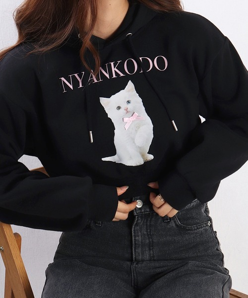 WESTSEA(ウエストシー)の「神保町にゃんこ堂 子猫フォトプリント 裏起毛 ショート丈 プルパーカー(パーカー・レディース・ホワイト/ブラック・L/M)」の7枚目の写真