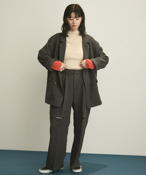 MERLOT（メルロー）の「ダブルブレストテーラードジャケット（テーラードジャケット・レディース・チャコールグレー・FREE）」の13枚目の写真