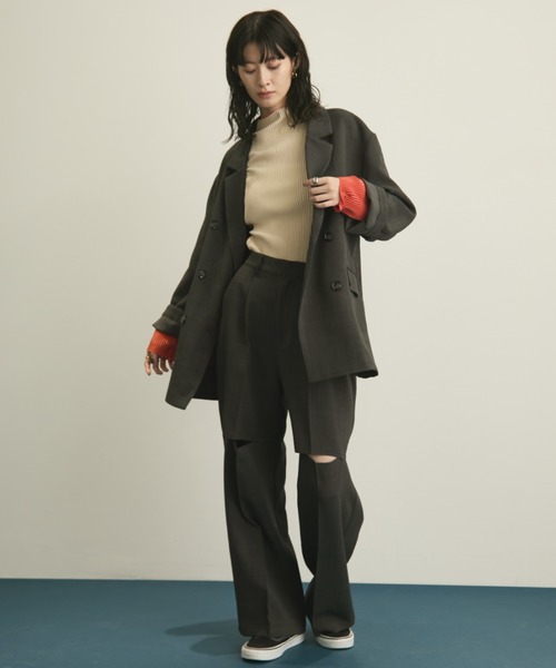 MERLOT（メルロー）の「ダブルブレストテーラードジャケット（テーラードジャケット・レディース・チャコールグレー・FREE）」の12枚目の写真