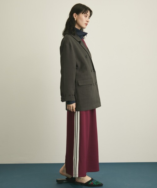 MERLOT（メルロー）の「ダブルブレストテーラードジャケット（テーラードジャケット・レディース・チャコールグレー・FREE）」の8枚目の写真