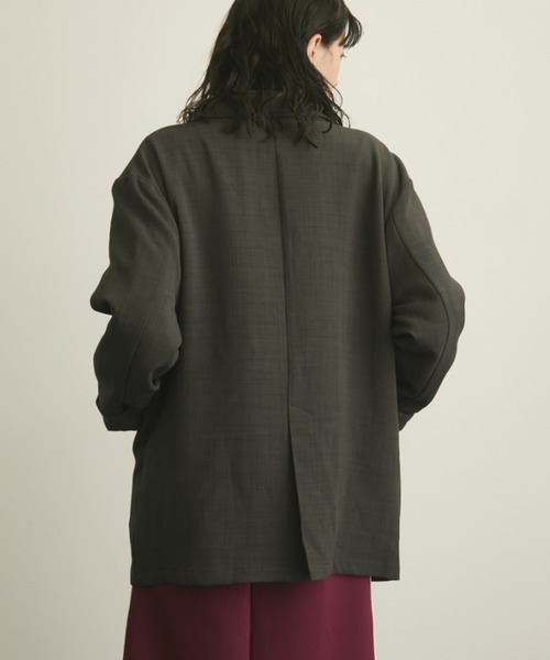 MERLOT（メルロー）の「ダブルブレストテーラードジャケット（テーラードジャケット・レディース・チャコールグレー・FREE）」の6枚目の写真