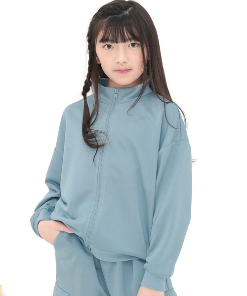 Bee des Bee(ビーデスビー)の「フルジップジャケット(ブルゾン・キッズ・ラベンダー/ブラック/杢グレー/アイボリー/ピンク系その他/ブルー・120cm/100cm/150cm/140cm/130cm/110cm)」の5枚目の写真