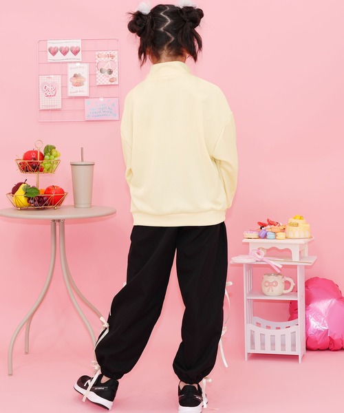 Bee des Bee(ビーデスビー)の「フルジップジャケット(ブルゾン・キッズ・ラベンダー/ブラック/杢グレー/アイボリー/ピンク系その他/ブルー・120cm/100cm/150cm/140cm/130cm/110cm)」の22枚目の写真