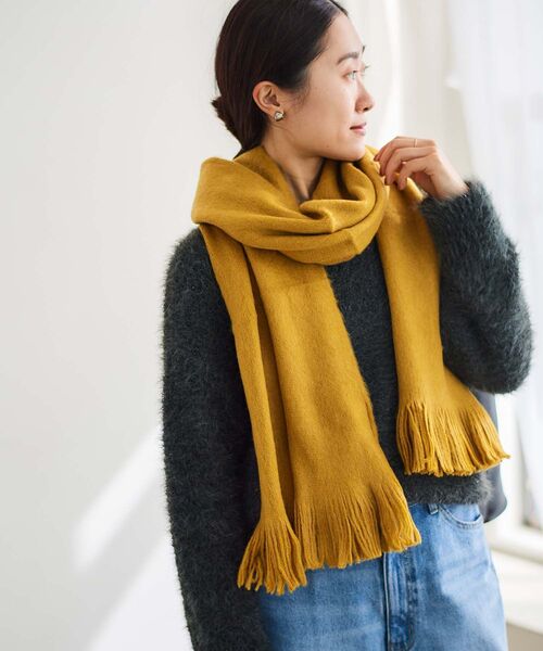 le.coeur blanc（ルクールブラン）の「シャギーカラーストール（ストール/ショール・レディース・オフホワイト/ブルー/イエロー・FREE）」の8枚目の写真