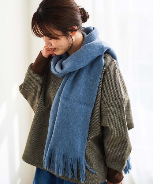le.coeur blanc（ルクールブラン）の「シャギーカラーストール（ストール/ショール・レディース・オフホワイト/ブルー/イエロー・FREE）」の18枚目の写真