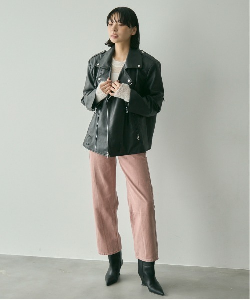 MOCOA'S(モコアズ)の「ベルト付きビッグレザージャケット(ライダースジャケット・レディース・ベージュ/ブラック・FREE)」の6枚目の写真