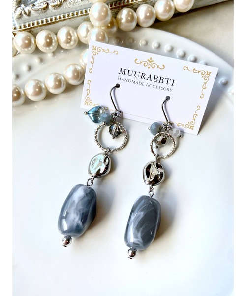 tone(トーン)の「【MUURABBTI】グレーのメタルピアス(MA)(ピアス(両耳用)・レディース・グレー・FREE)」の1枚目の写真