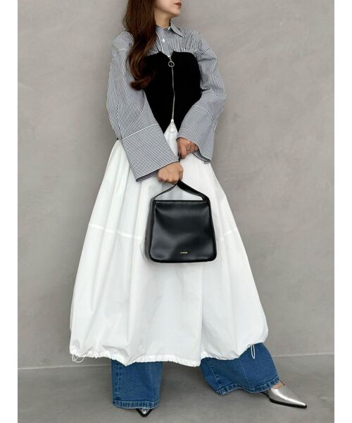 OUNNOUN（オウンノウン）の「【OUNNOUN】フロントジップニットロングビスチェ（ニット/セーター・レディース・ベージュ/ブラック・FREE）」の4枚目の写真