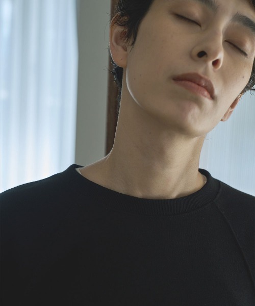 marjour(マージュール)の「BACK OPEN SWEAT(スウェット・レディース・レッド/ブラック・MEDIUM)」の20枚目の写真