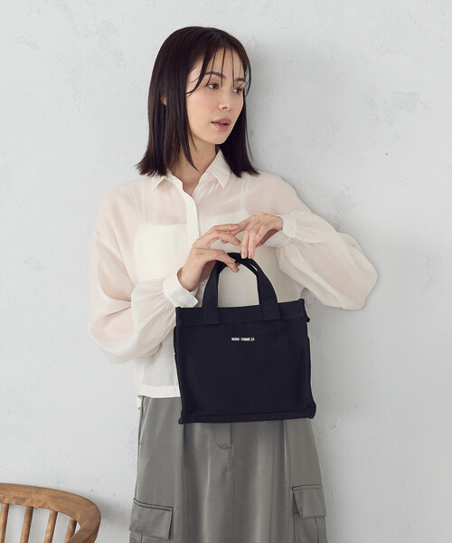 MONO　COMME CA（モノコムサ）の「キャンバスミニトート（トートバッグ・レディース・グレー/ブラック/ホワイト・FREE）」の4枚目の写真