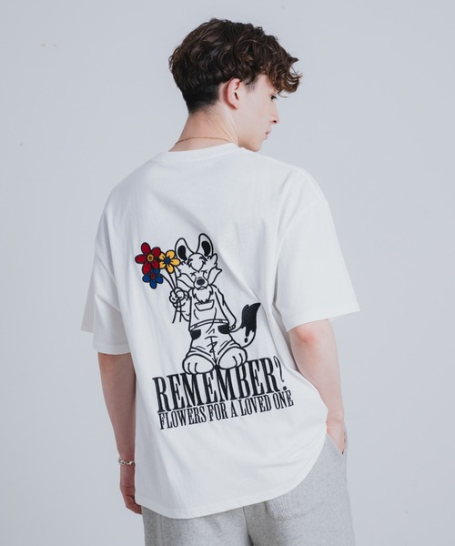 セール】花束ウルフTシャツ（Tシャツ/カットソー）｜Remember