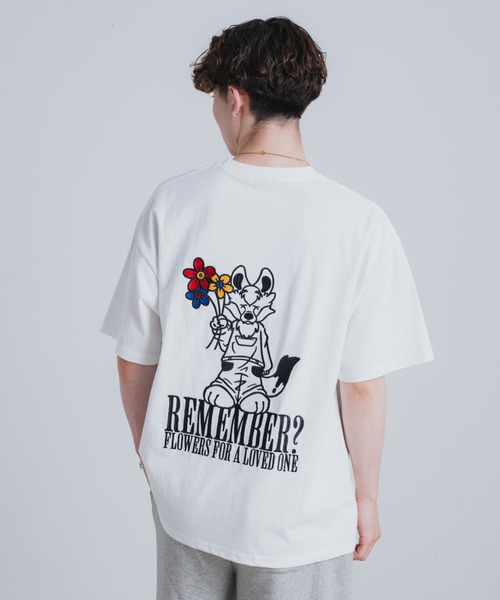 JVKE Tシャツ FLOWERS White Tee サイズ L セール】花束ウルフTシャツ（Tシャツ/カットソー）｜Remember.（リ