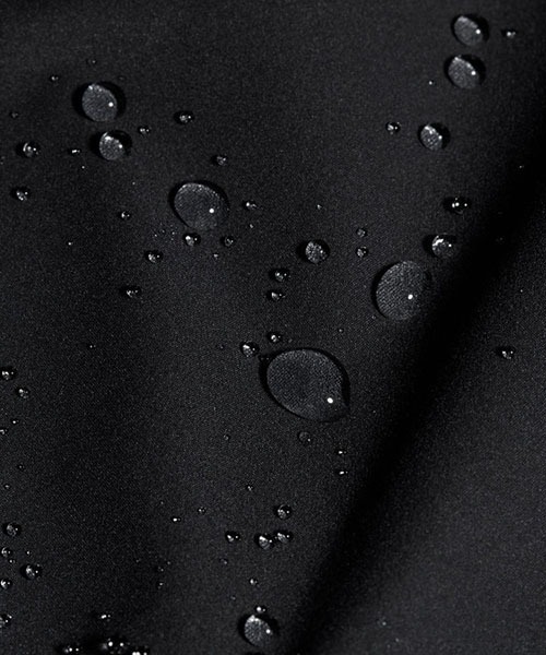 Mammut（マムート）の「グラナイト ソフトシェル フーデッド ジャケット アジアンフィット メン / GRANITE SO Hooded Jacket AF Men（マウンテンパーカー・メンズ・ブラック/ネイビー・X-LARGE/SMALL/LARGE/MEDIUM）」の10枚目の写真