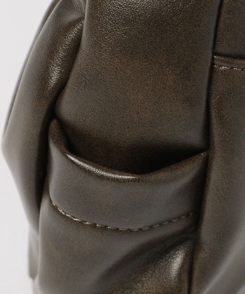 FOREVER 21（フォーエバー トゥエンティーワン）の「【2025SS】フラップベルトバッグ（ショルダーバッグ・レディース・ブラウン/ブルー・FREE）」の5枚目の写真