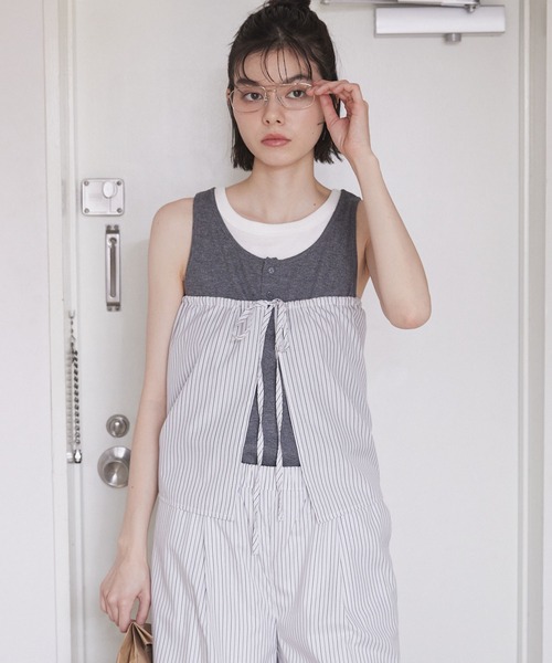 Unblend(アンブレンド)の「【Unblend】フラップ付き レイヤード ワイド イージーパンツ(その他パンツ・レディース・ブラック/ホワイト系/ブルー系・M/S)」の17枚目の写真