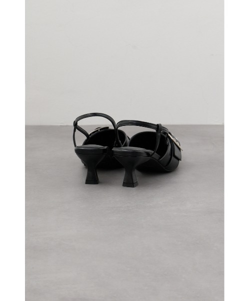 AZUL by moussy（アズールバイマウジー）の「バックルベルトパンプス（パンプス・レディース・レッド/ブラック・SMALL/MEDIUM/LARGE/LL）」の7枚目の写真