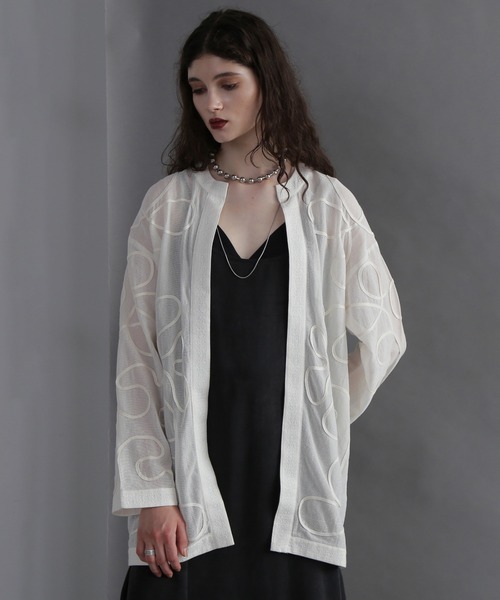 ROSE BUD（ローズバッド）の「コードエンブロイダリーカーディガン（カーディガン/ボレロ・レディース・ホワイト/ブラック・ONE SIZE）」の13枚目の写真