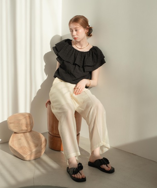 hinari（ヒナリ）の「シアーセンタープレスパンツ（その他パンツ・レディース・ベージュ/ブラック/アイボリー・SMALL/X-SMALL/FREE）」の11枚目の写真