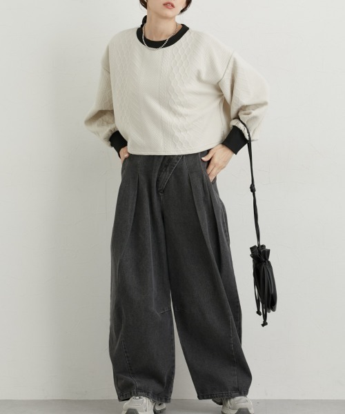 nissen（ニッセン）の「配色デザイン上下セットアップ（トレーナー＋ナロースカート）（セットアップ・レディース・ブラック/アイボリー・M/L）」の16枚目の写真