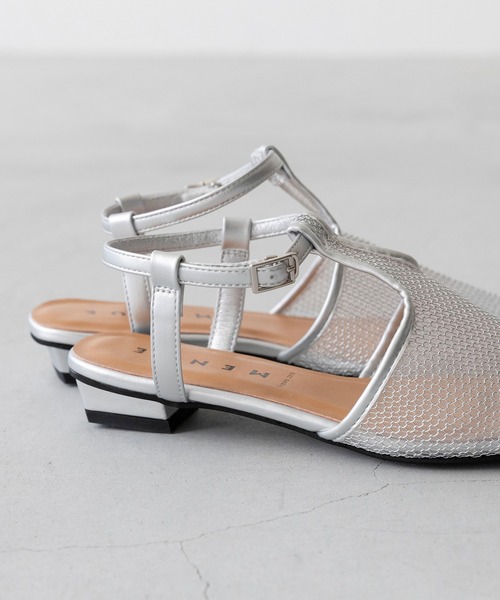 menue(メヌエ)の「メッシュ Tストラップ変形ヒールサンダル(サンダル・レディース・ブラック/シルバー・SS/S/M/L/LL/3L)」の15枚目の写真