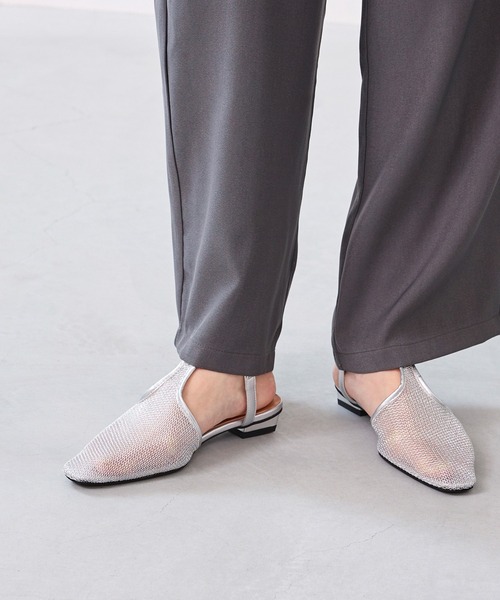 menue(メヌエ)の「メッシュ Tストラップ変形ヒールサンダル(サンダル・レディース・ブラック/シルバー・SS/S/M/L/LL/3L)」の19枚目の写真