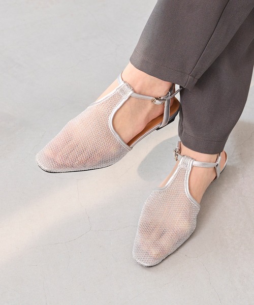 menue(メヌエ)の「メッシュ Tストラップ変形ヒールサンダル(サンダル・レディース・ブラック/シルバー・SS/S/M/L/LL/3L)」の21枚目の写真