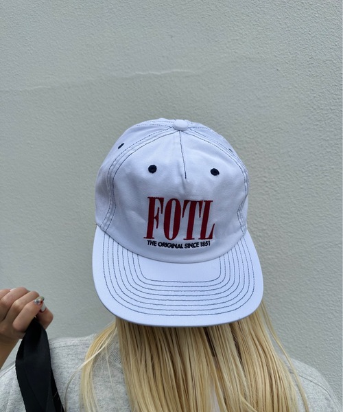 FRUIT OF THE LOOM(フルーツオブザルーム)の「FRUIT OF THE LOOM / FTL EX ACCENT STITCH CAP / 80971800(キャップ・レディース・ホワイト/グリーン/ブラウン/ブラック・FREE)」の1枚目の写真