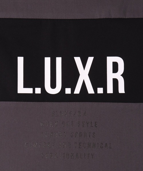 LUXE/R GOLF(ラグジュ ゴルフ)の「(RM)【LUXE/R GOLF】ストレッチ クロス パネル切り替え カーゴポケット プルオーバー 半袖 シャツ(Tシャツ/カットソー・メンズ・ベージュ/ブラック/オフホワイト/チャコールグレー・L/XL/M)」の18枚目の写真