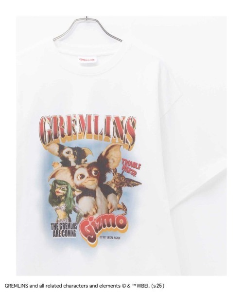 Mac-House(マックハウス)の「【GREMLINS / グレムリン】ラップTシャツ(Tシャツ/カットソー・メンズ・ブラック/ホワイト/チャコールグレー/グリーン・M/L/XL)」の1枚目の写真