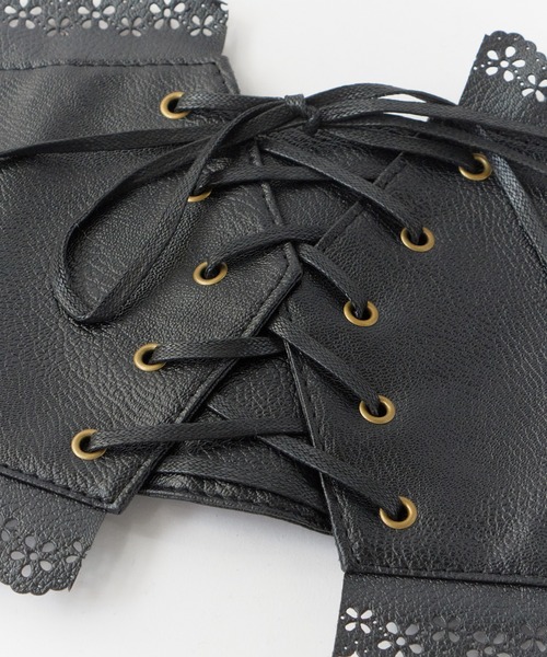 ROOPTOKYO(ループトウキョウ)の「レースアップレザーベルト(ベルト・レディース・ブラック・FREE)」の8枚目の写真