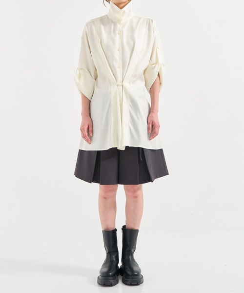 CITY TOKYO（シティトウキョウ）の「Back Tuck Arrangement Shirt/バックタックアレンジメントシャツ（シャツ/ブラウス・レディース・ブラック/ホワイト・FREE）」の6枚目の写真